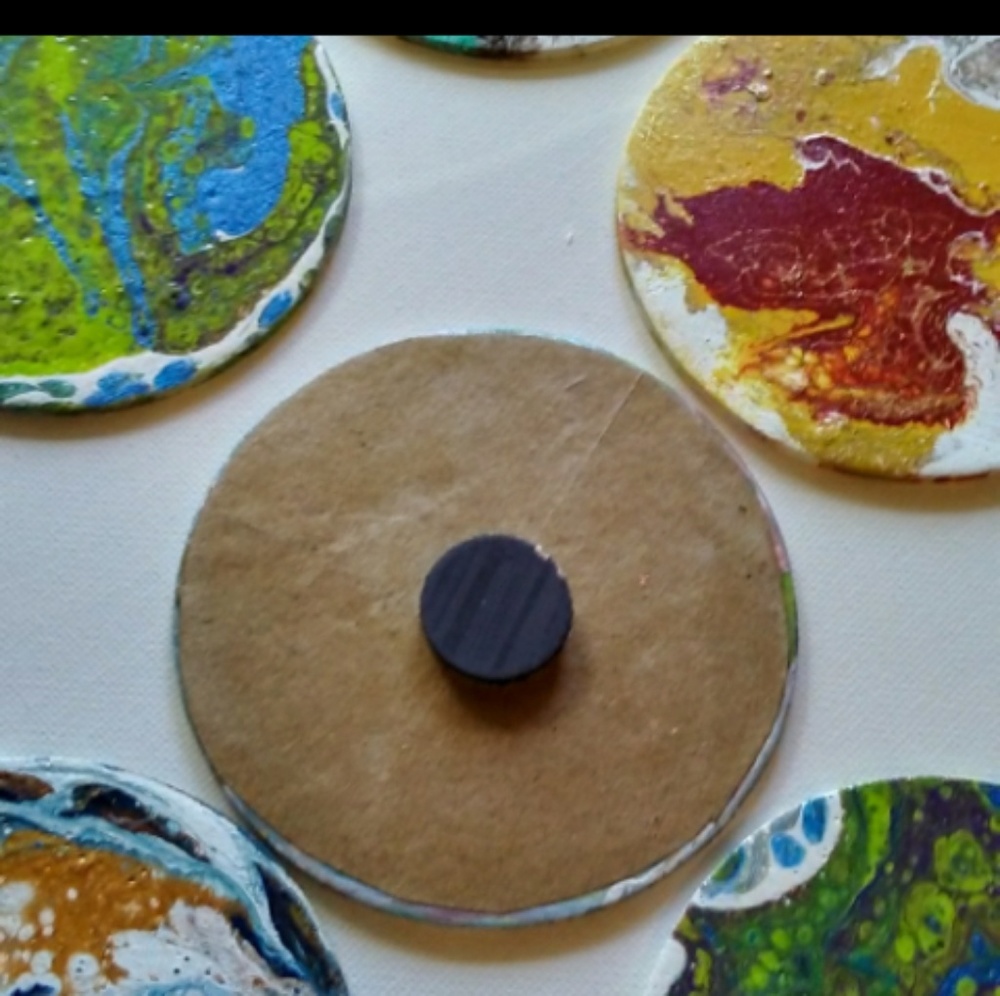 Handpainted Custom Acrylic Pour Magnets - Picture 2 of 4